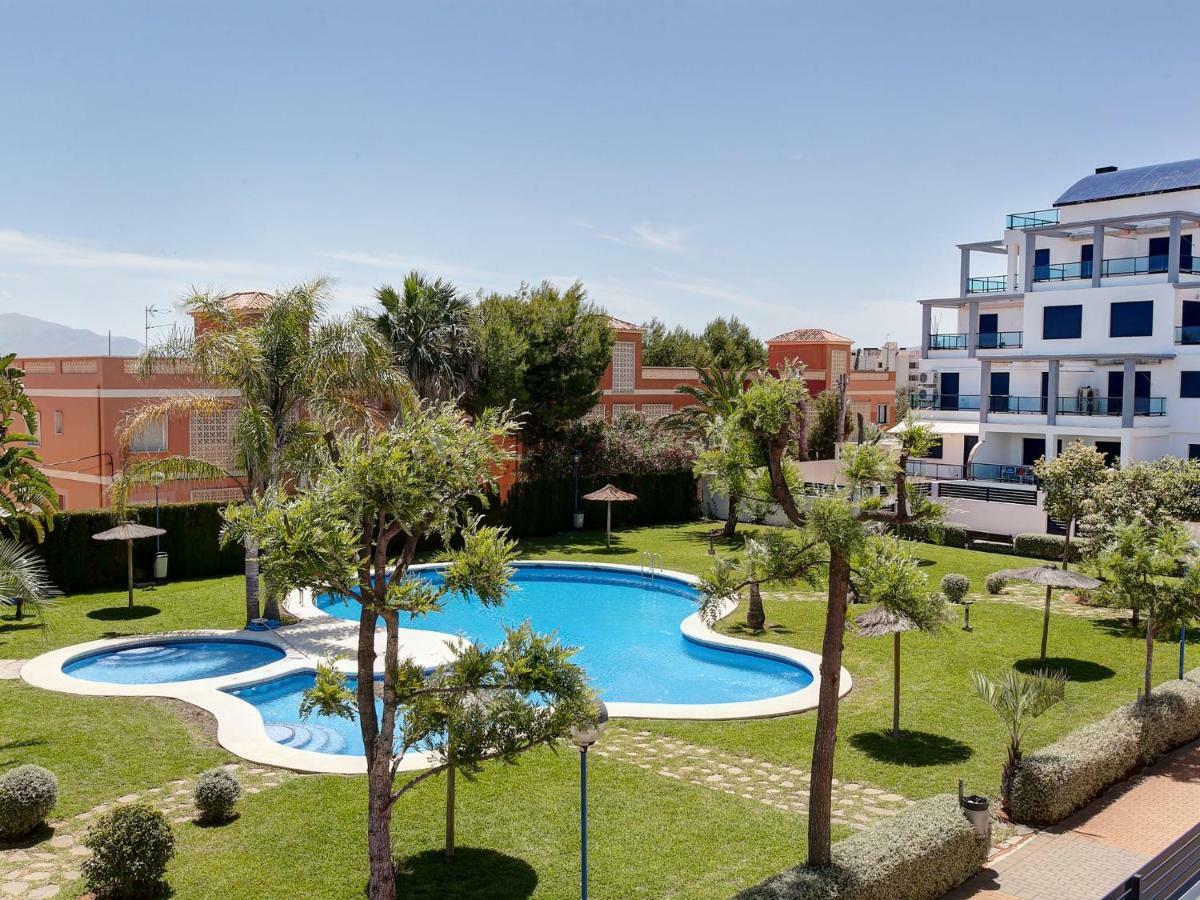 Eos Dénia